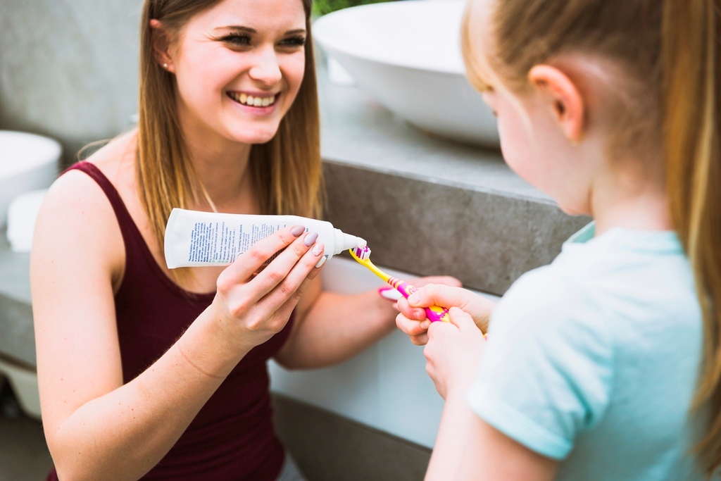 teeth-nails-shoes-grooming-basics-for-school-days
